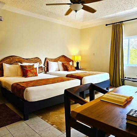 Mais Oui Villa Discovery Bay Εξωτερικό φωτογραφία