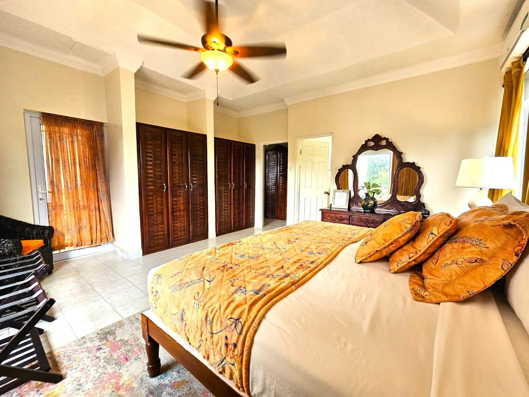 Mais Oui Villa Discovery Bay Εξωτερικό φωτογραφία
