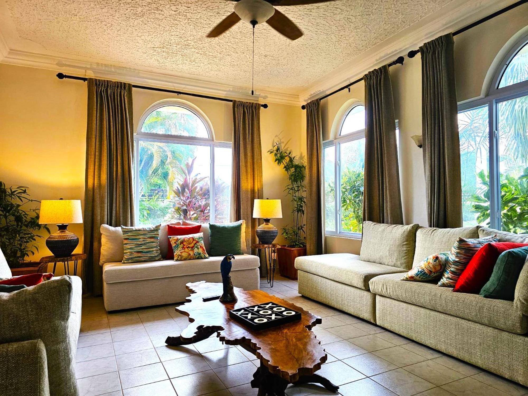 Mais Oui Villa Discovery Bay Εξωτερικό φωτογραφία